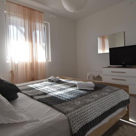 Apartment *Biba* ดูกีรัท ภายนอก รูปภาพ